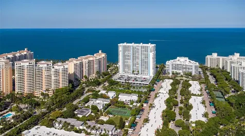 881 Ocean Drive Key Biscayne FL 33149