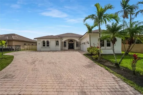 4025 SW 128th Avenue Miami FL 33175