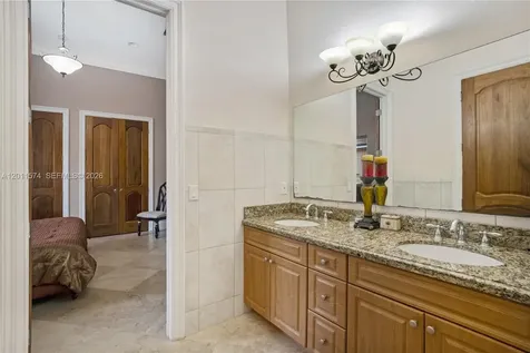 4025 SW 128th Avenue Miami FL 33175