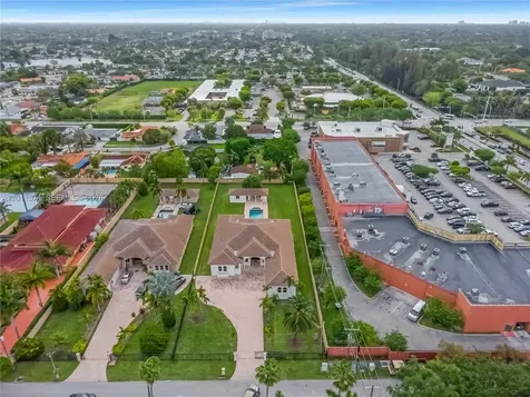 4025 SW 128th Avenue Miami FL 33175