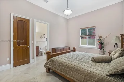4025 SW 128th Avenue Miami FL 33175