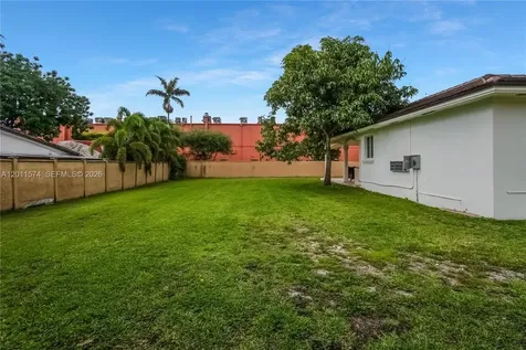 4025 SW 128th Avenue Miami FL 33175