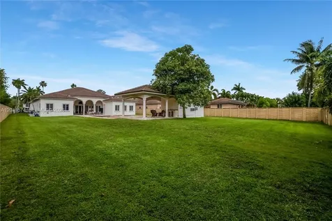 4025 SW 128th Avenue Miami FL 33175