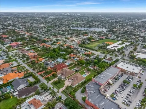4025 SW 128th Avenue Miami FL 33175