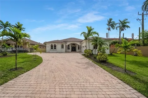 4025 SW 128th Avenue Miami FL 33175