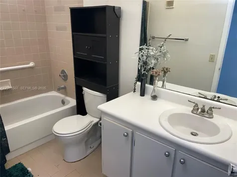 911 NE 199th Street Miami FL 33179