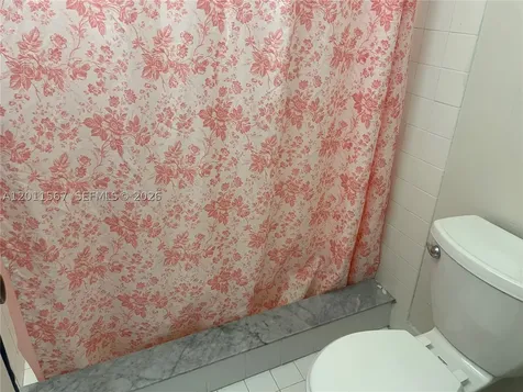 911 NE 199th Street Miami FL 33179