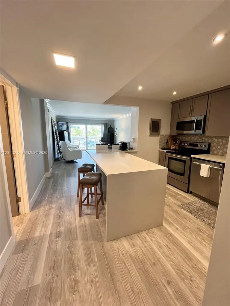 1801 S Ocean Drive Hollywood FL 33019