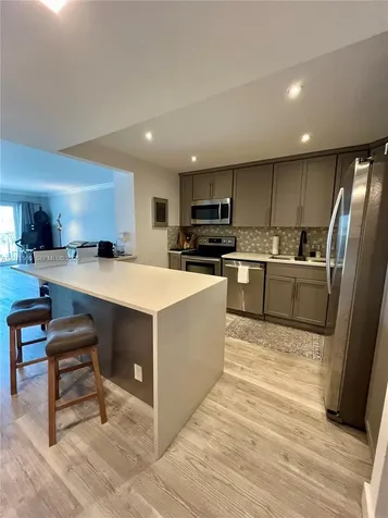 1801 S Ocean Drive Hollywood FL 33019