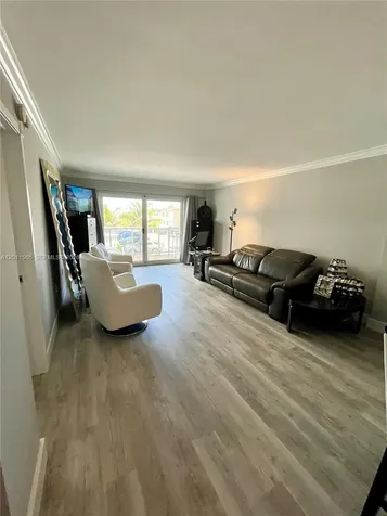 1801 S Ocean Drive Hollywood FL 33019