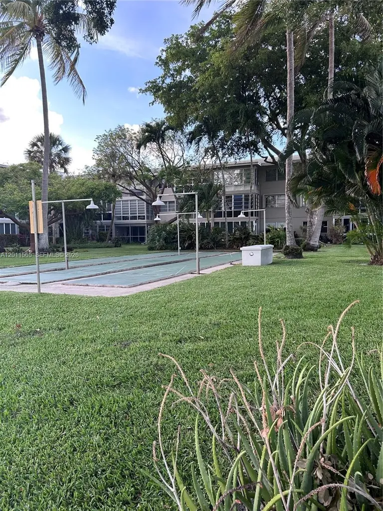 1000 SW 12th Street Fort Lauderdale FL 33315