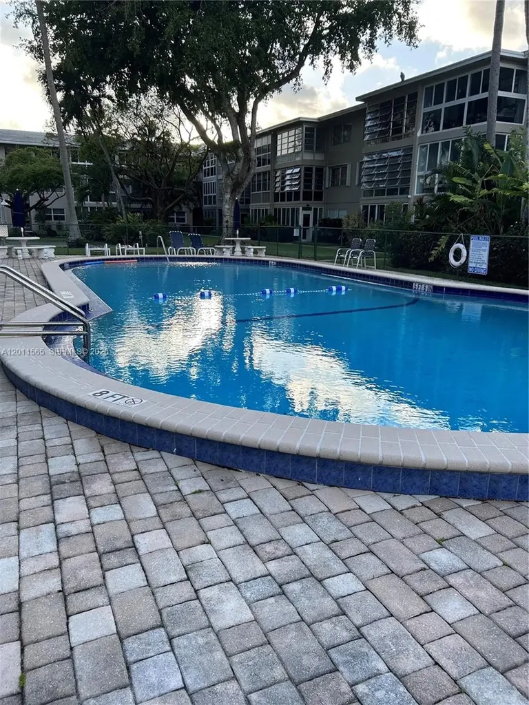 1000 SW 12th Street Fort Lauderdale FL 33315