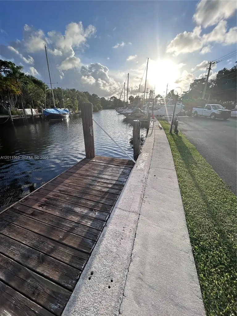 1000 SW 12th Street Fort Lauderdale FL 33315
