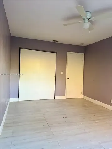 906 SW 74th Avenue North Lauderdale FL 33068