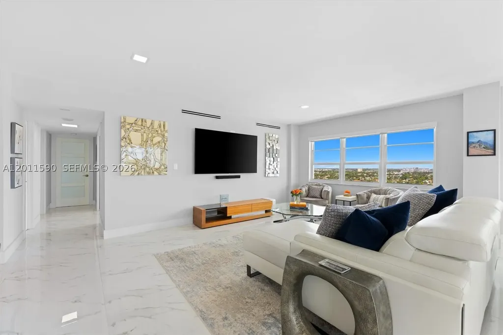 340 Sunset Drive Fort Lauderdale FL 33301