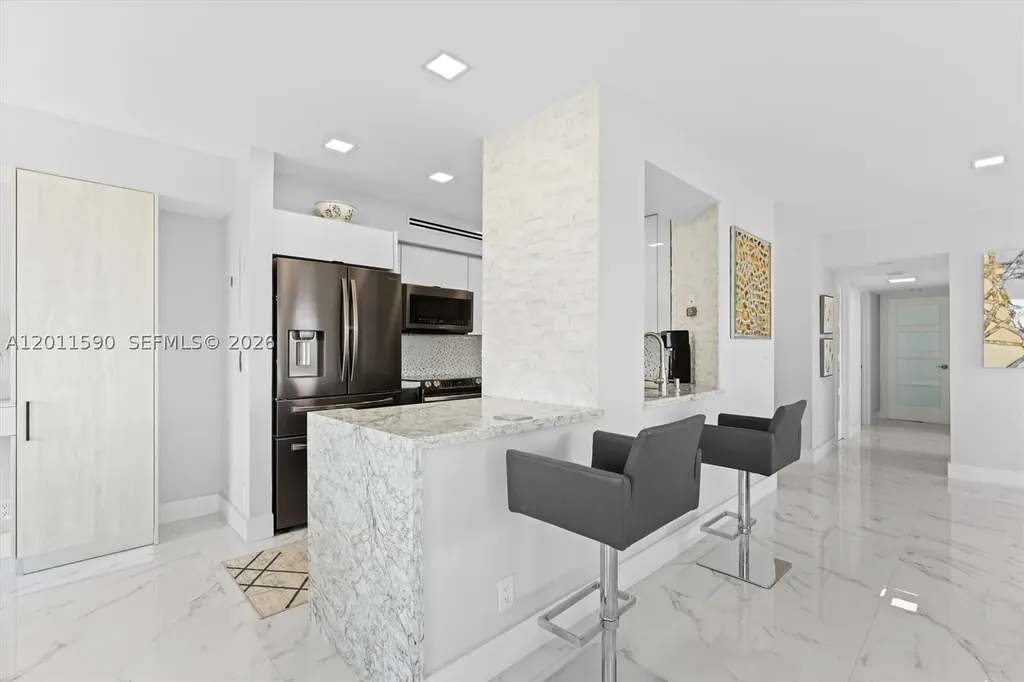 340 Sunset Drive Fort Lauderdale FL 33301