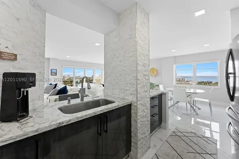 340 Sunset Drive Fort Lauderdale FL 33301