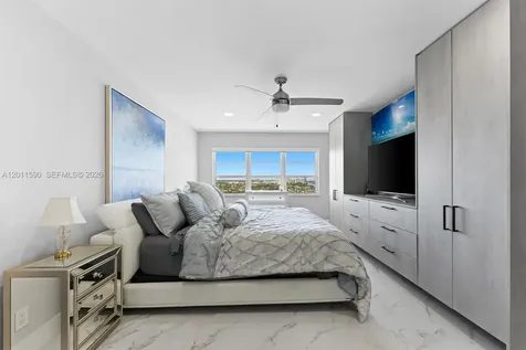340 Sunset Drive Fort Lauderdale FL 33301
