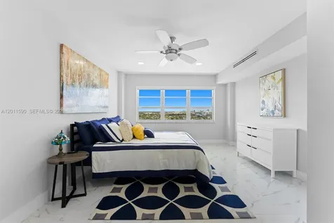 340 Sunset Drive Fort Lauderdale FL 33301