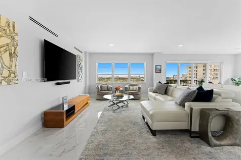 340 Sunset Drive Fort Lauderdale FL 33301
