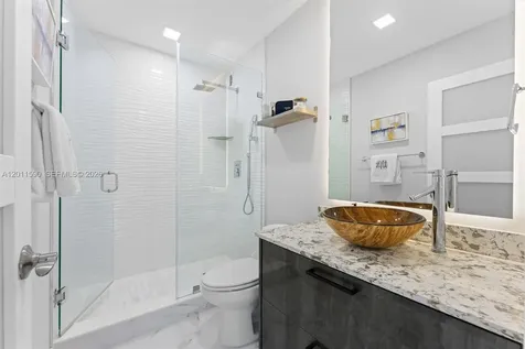 340 Sunset Drive Fort Lauderdale FL 33301