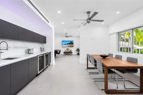 1785 Fairhaven Place Miami FL 33133