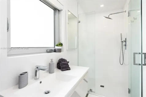 1785 Fairhaven Place Miami FL 33133