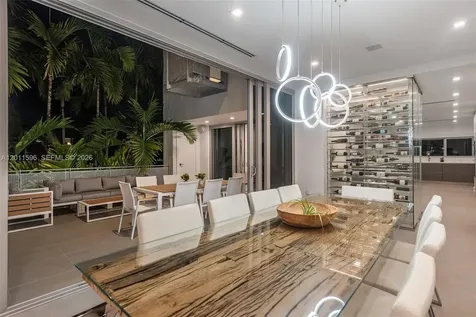 1785 Fairhaven Place Miami FL 33133