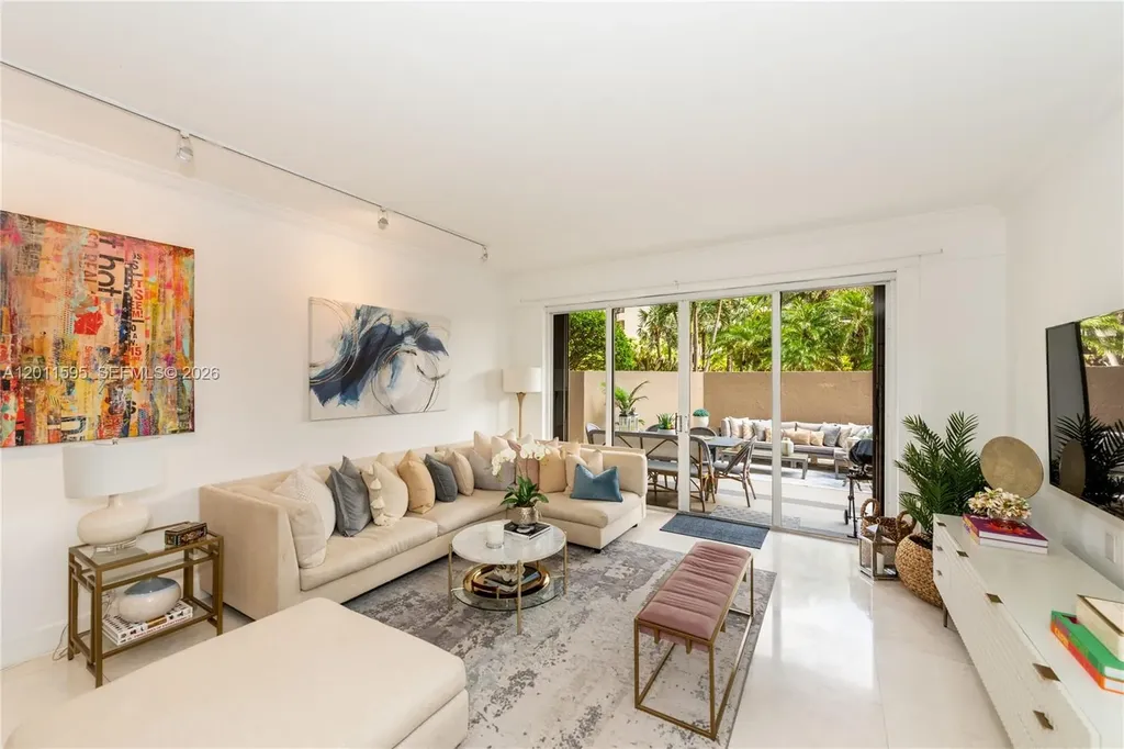 201 Crandon Boulevard Key Biscayne FL 33149