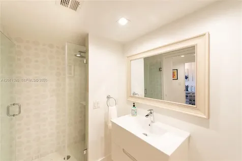 201 Crandon Boulevard Key Biscayne FL 33149