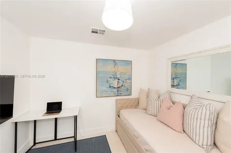 201 Crandon Boulevard Key Biscayne FL 33149