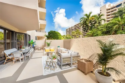 201 Crandon Boulevard Key Biscayne FL 33149
