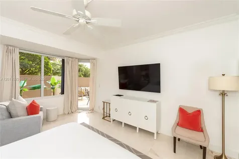 201 Crandon Boulevard Key Biscayne FL 33149