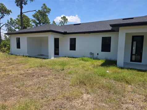 928-930 Hepburn Avenue Lehigh Acres FL 33974