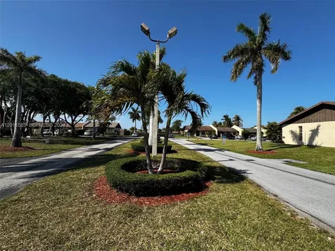 12316 SW 119th Lane Miami FL 33186