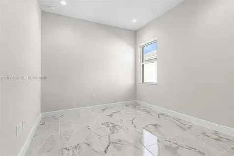 9087 Kite Lane Naples FL 34114