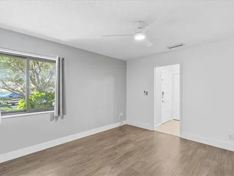 110 Dunwoody Lane Hollywood FL 33021