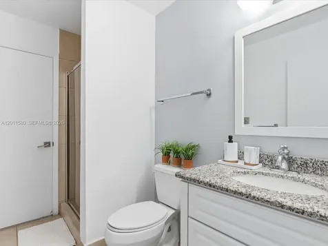 110 Dunwoody Lane Hollywood FL 33021