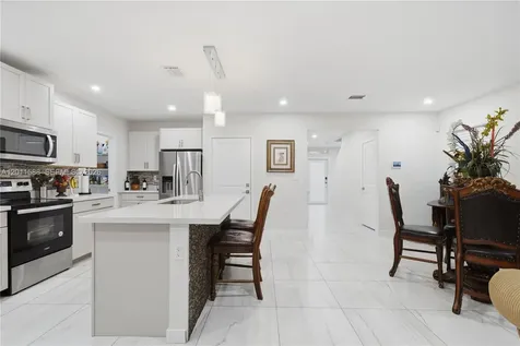 439 NE 6th Place Florida City FL 33034