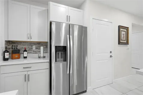 439 NE 6th Place Florida City FL 33034
