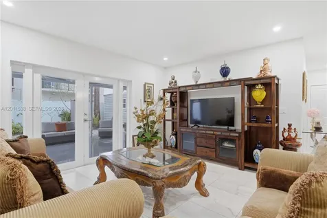 439 NE 6th Place Florida City FL 33034