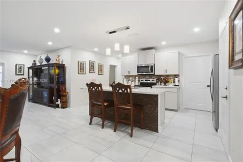 439 NE 6th Place Florida City FL 33034