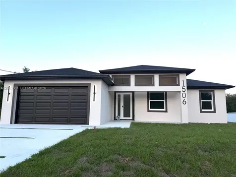 1506 Richmond Avenue N Lehigh Acres FL 33972