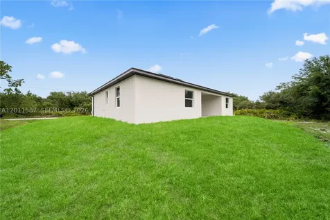 1506 Richmond Avenue N Lehigh Acres FL 33972
