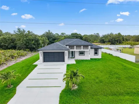 1506 Richmond Avenue N Lehigh Acres FL 33972