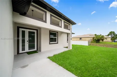 1506 Richmond Avenue N Lehigh Acres FL 33972