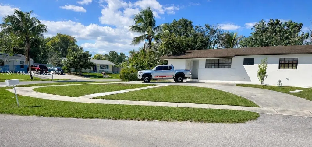 15761 SW 303rd Street Homestead FL 33033