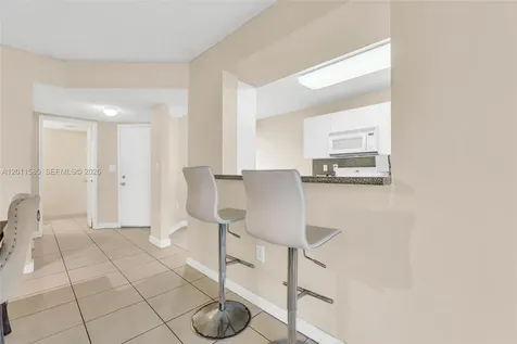4647 NW 97th Place Doral FL 33178