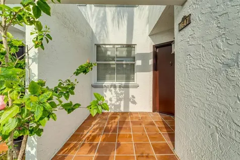 4647 NW 97th Place Doral FL 33178