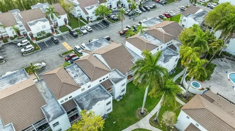4647 NW 97th Place Doral FL 33178